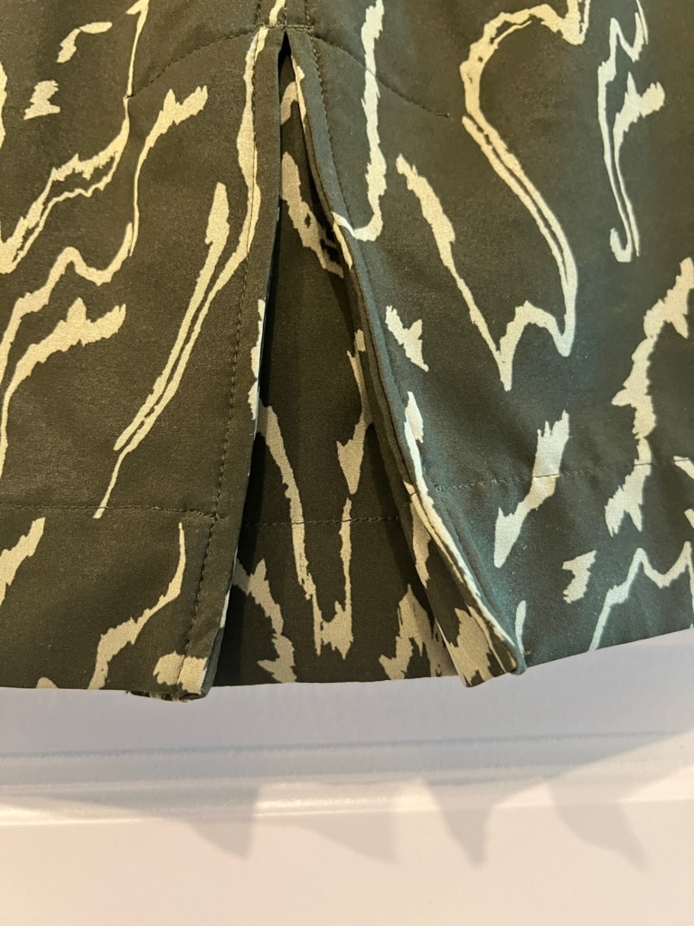 Athleta Dark Green A-Line Skirt with Mint Abstract Print - Picture 6 of 10